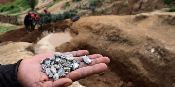Company says M23 rebels looted millions of dollars of gold in Congo