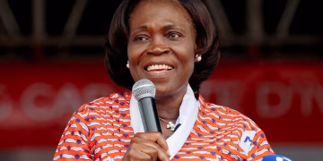 Simone Ehivet Gbagbo rallies women for presidential bid in Abidjan